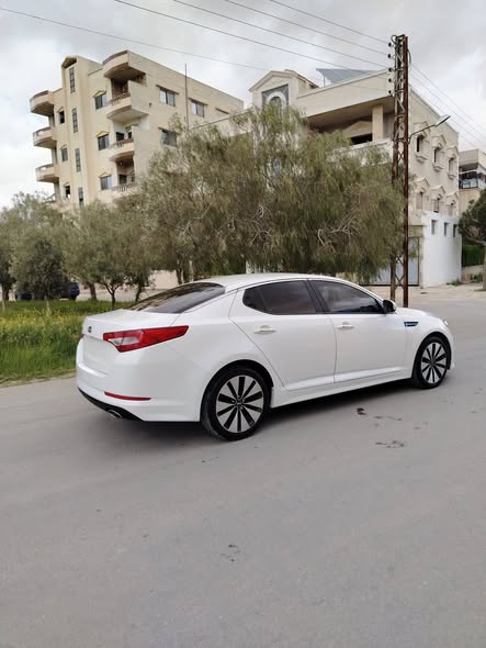 كيا أوبتيما 2011 - صورة 5