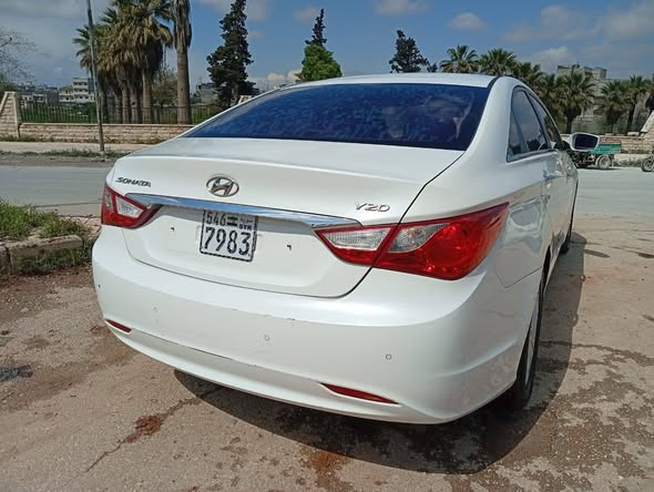 هيونداي سوناتا 2011 - صورة 4