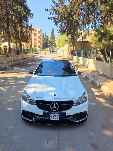 مرسيدس E350 2012 - صورة 2