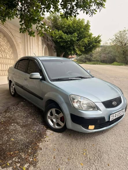 كيا ريو 2007 - صورة 1