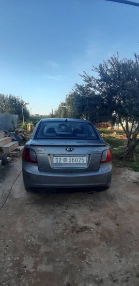 كيا ريو 2011 - صورة 3
