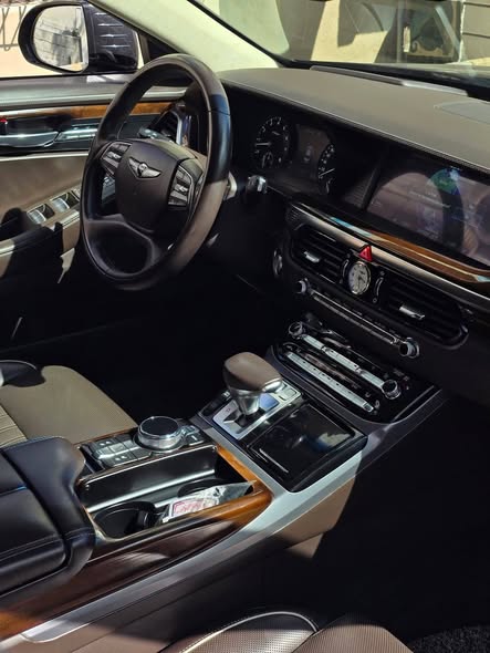 هيونداي G90 2018 - صورة 4