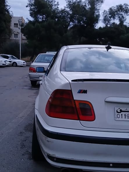 بي إم دبليو E46 2001 - صورة 1