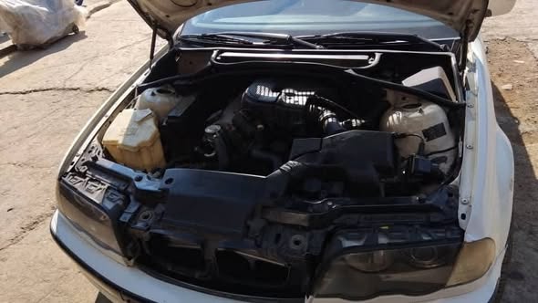 بي إم دبليو E46 2001 - صورة 5