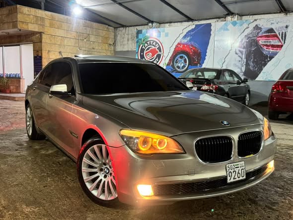 بي ام 740 Li 2012 - صورة 2