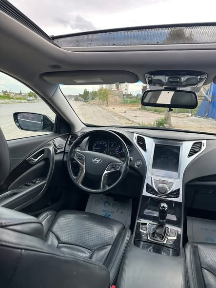 هيونداي ازيرا 2012 - صورة 4