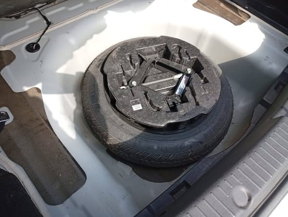 هيونداي سوناتا 2012 - صورة 3