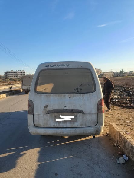 هيونداي H-1 2000 - صورة 2