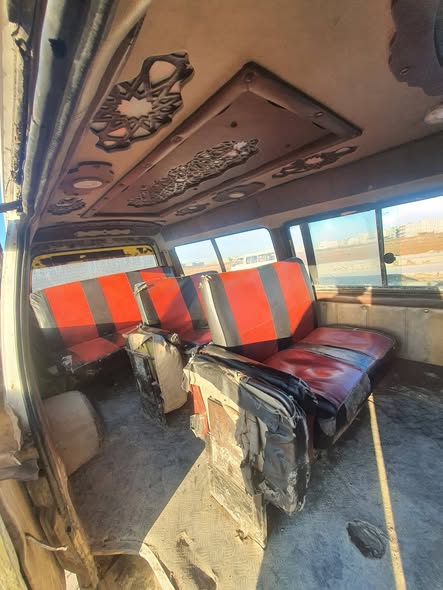 هيونداي H-1 2000 - صورة 3