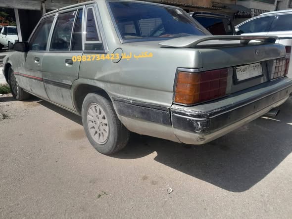 مازدا 929 1983 - صورة 2