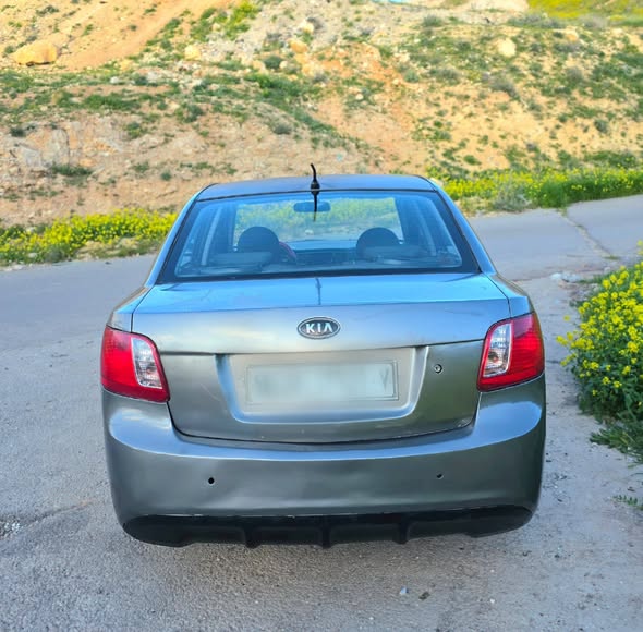 كيا ريو 2011 - صورة 5