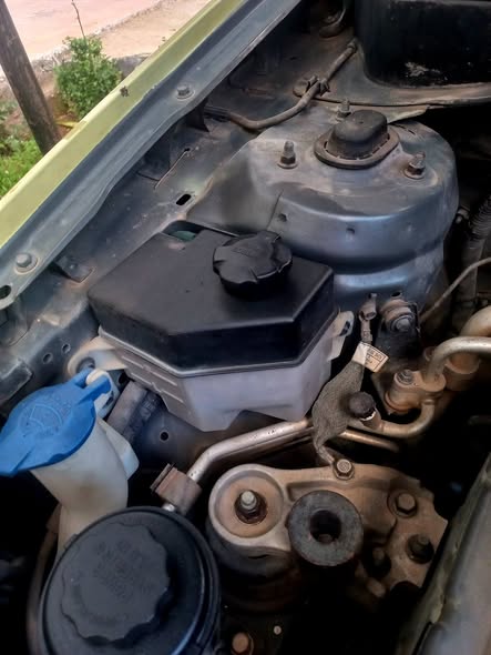 كيا ريو 2011 - صورة 4