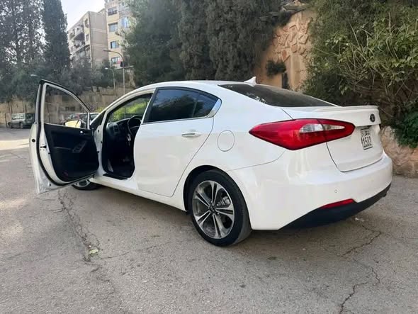 كيا K3 2013 - صورة 1