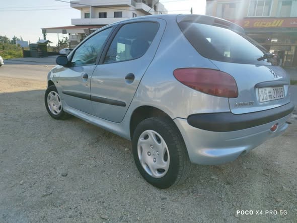 بيجو 206 2005 - صورة 2