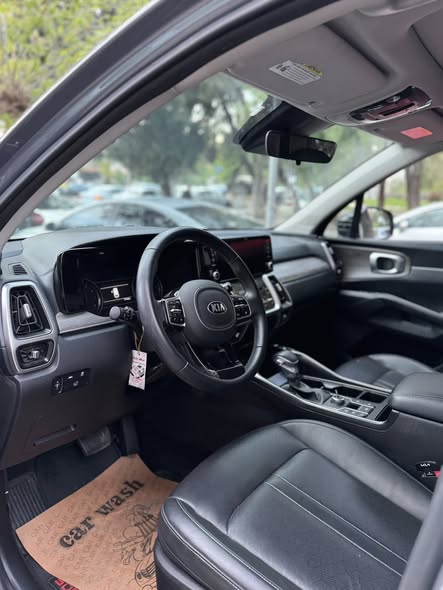 كيا سورينتو 2021 - صورة 5