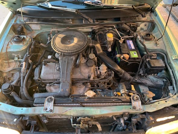 مازدا 323 1993 - صورة 2