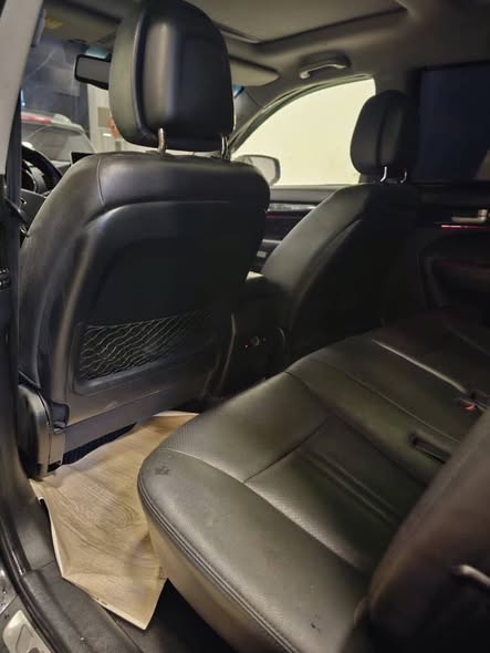 كيا سورينتو 2010 - صورة 3