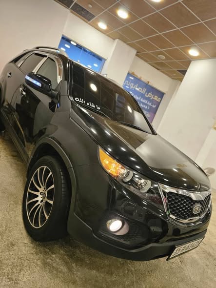 كيا سورينتو 2010 - صورة 5