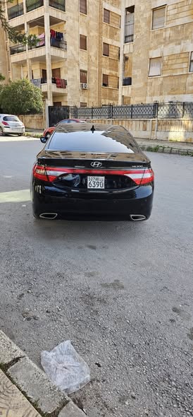 هيونداي أزيرا 2012 - صورة 3