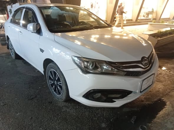 بي واي دي F3 2017 - صورة 1