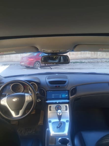 جينيسيس كوبيه 2010 - صورة 3