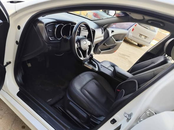 كيا كي 5 2011 - صورة 3