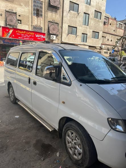 هونداي H-1 2005 - صورة 2