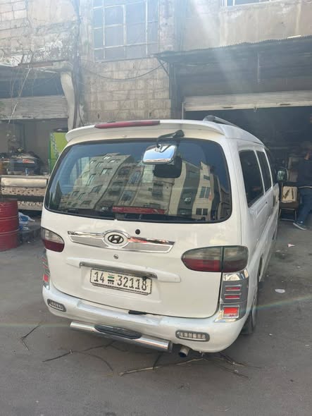 هونداي H-1 2005 - صورة 5