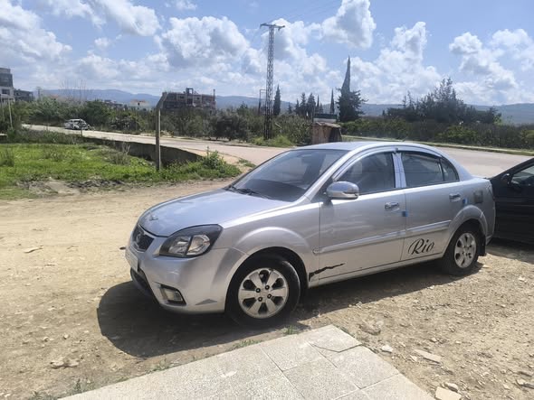 كيا ريو 2011 - صورة 3