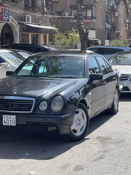 مرسيدس E 320 1998 - صورة 2