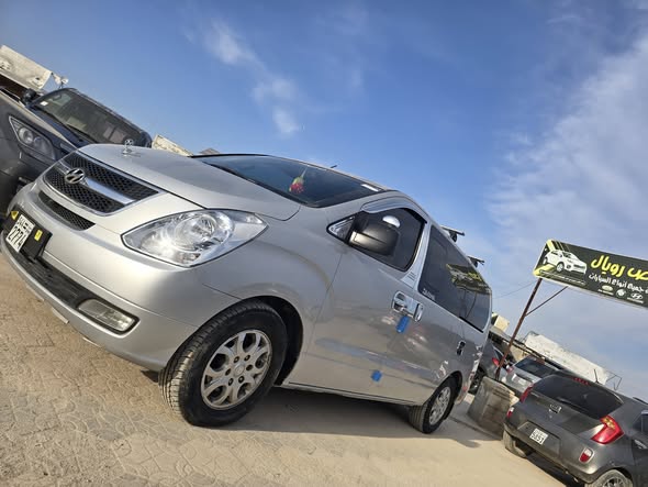 هيونداي اتش 1 2008 - صورة 3