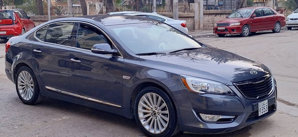 كيا كادينزا 2011 - صورة 1