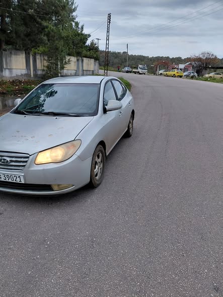 هيونداي أفانتي 2008 - صورة 4