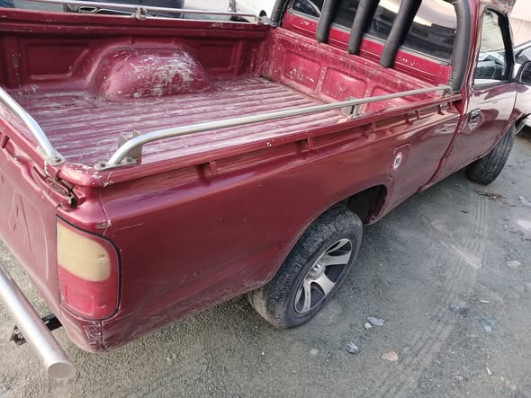 تويوتا بيك اب 2002 - صورة 3