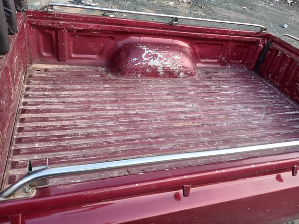 تويوتا بيك اب 2002 - صورة 4