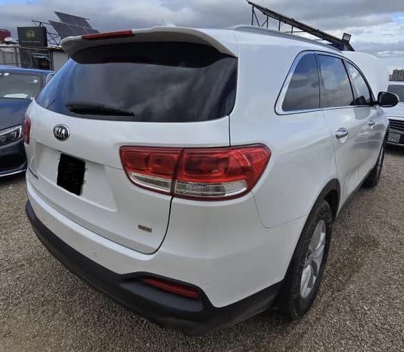 كيا سورينتو 2016 - صورة 2