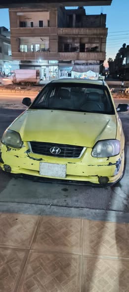 هيونداي فيرنا 2005 - صورة 2