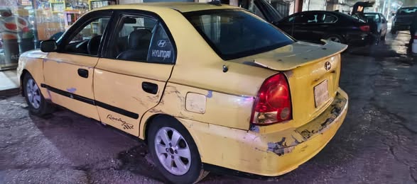 هيونداي فيرنا 2005 - صورة 4