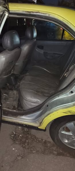 هيونداي فيرنا 2005 - صورة 5