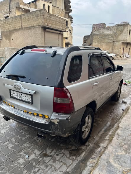 كيا سبورتاج 2005 - صورة 2