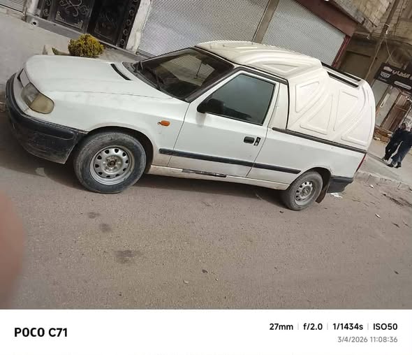 سكودا بيك أب 1999 - صورة 1