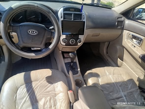 كيا سيراتو 2009 - صورة 3