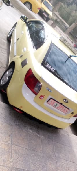 كيا ريو 2011 - صورة 3