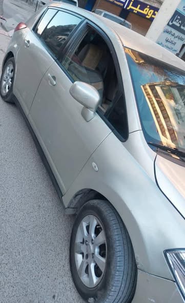 نيسان تيدا 2008 - صورة 3