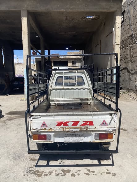 كيا تاونر 1998 - صورة 5