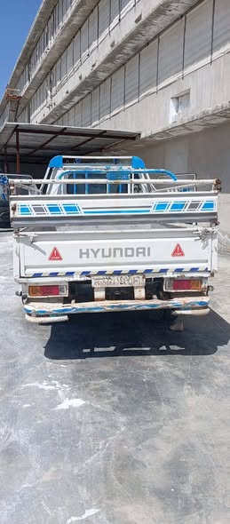 هونداي H100 1996 - صورة 3