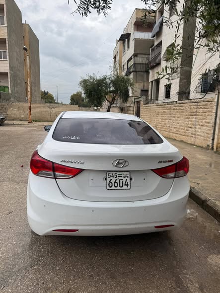 هيونداي إلنترا 2012 - صورة 4