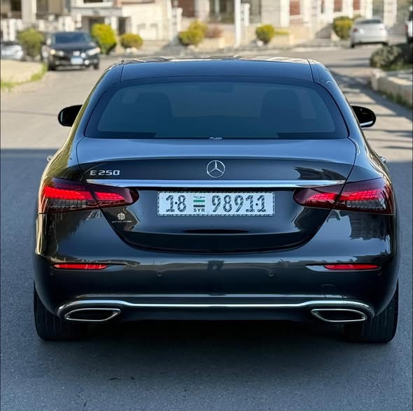 مرسيدس E250 2021 - صورة 3