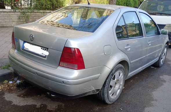 فولكس فاجن بورا 2001 - صورة 3