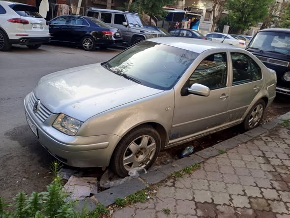 فولكس فاجن بورا 2001 - صورة 4